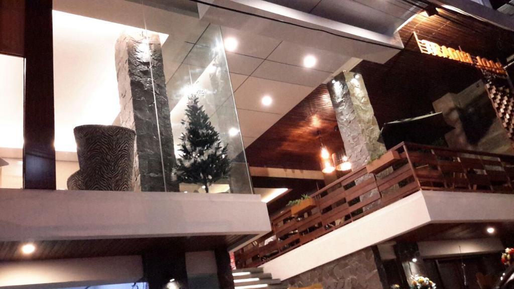 Biz Hotel City Center Ambon Exterior foto