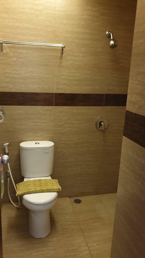 Biz Hotel City Center Ambon Exterior foto
